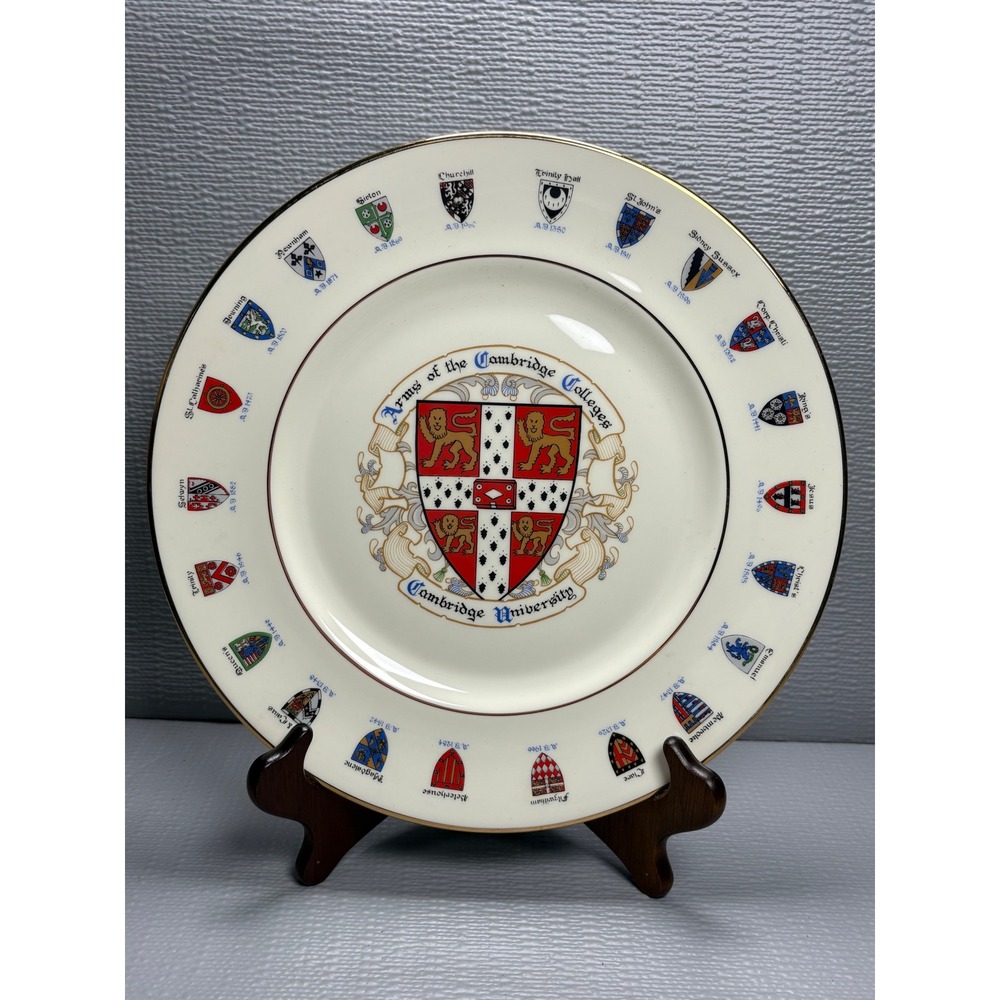 Etcetera English Fine China Arms of the Cambridge Colleges University‎ Plate